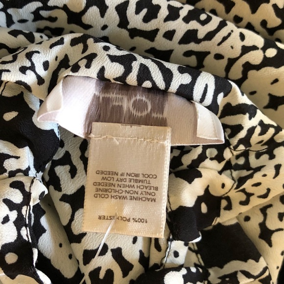 Loft Black and White Medium Blouse - Picture 5 of 5